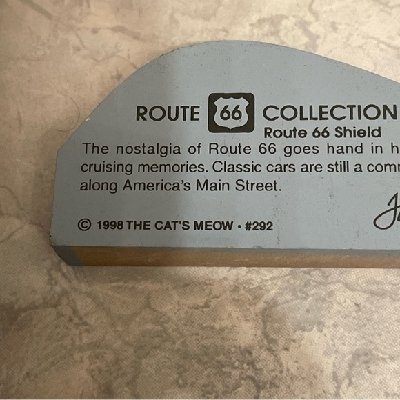 The Cat's Meow Village Route 66 Series, 1998 No. 292 Route 66 Shield with Car - Picture 6 of 9